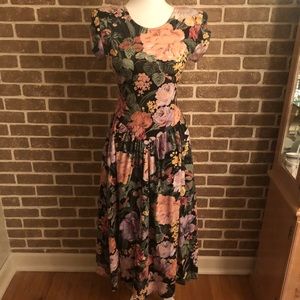 Vintage floral ankle dress with dip back